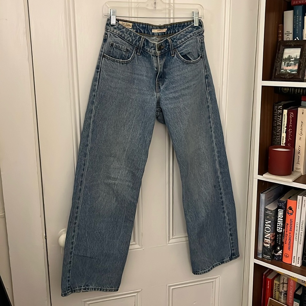 Levi’s low loose jeans